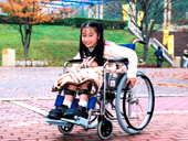 障がい者の人権エールを贈るバス